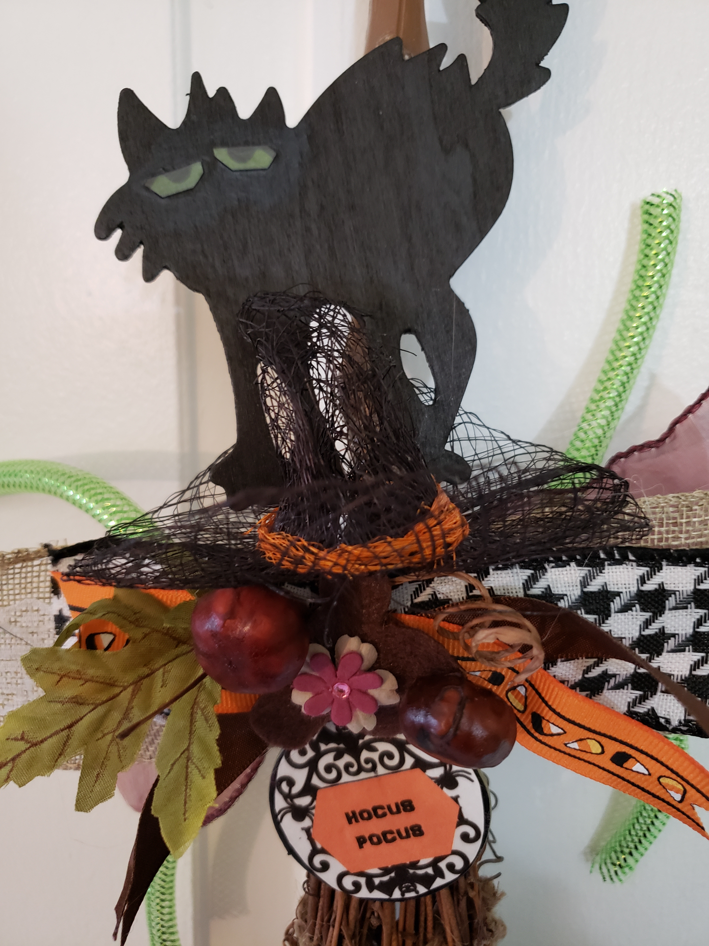 HOCUS POCUS Witches Broom Halloween Decoration