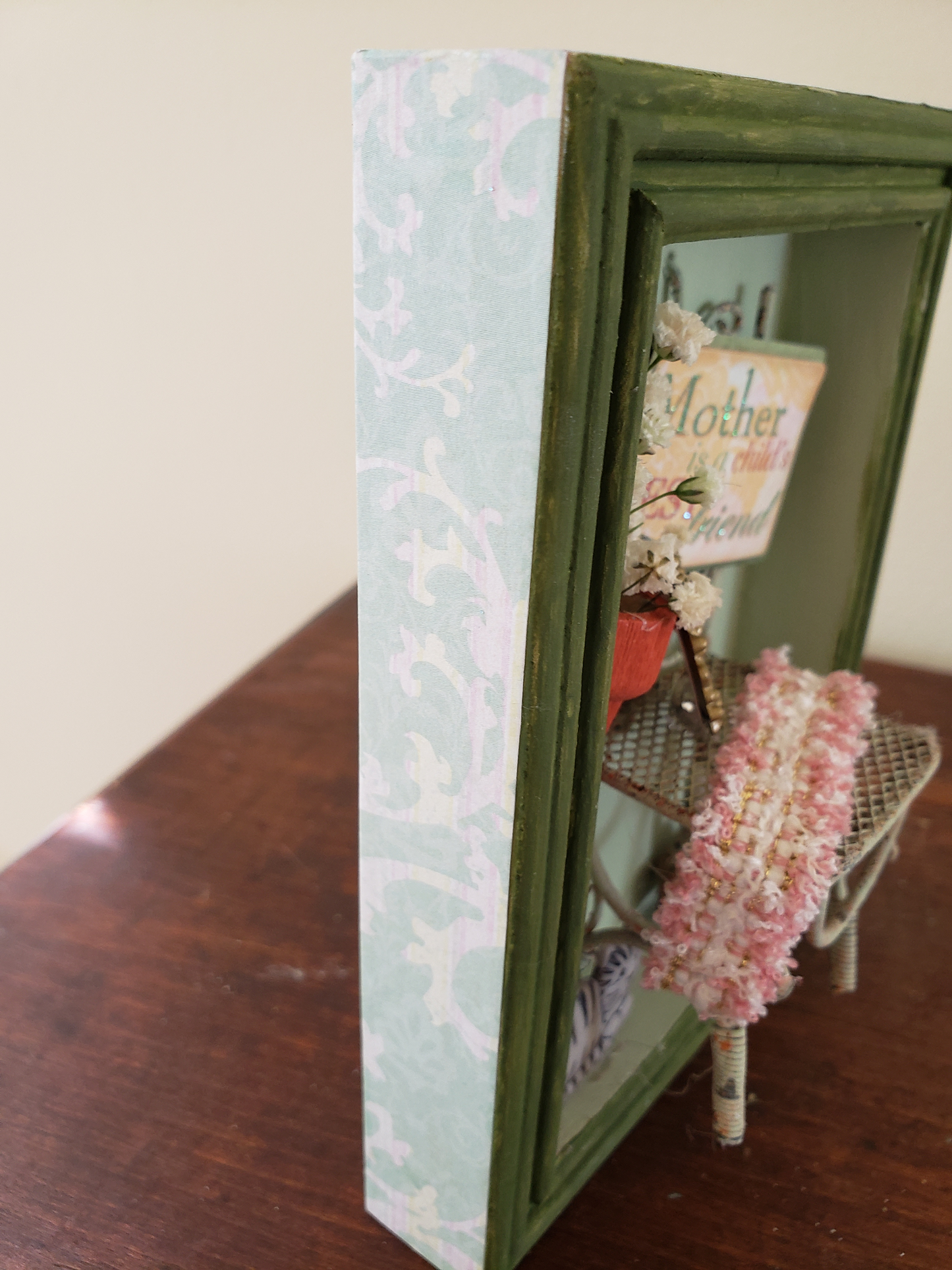 "Flowers and Memories for Mom" Shadow Box