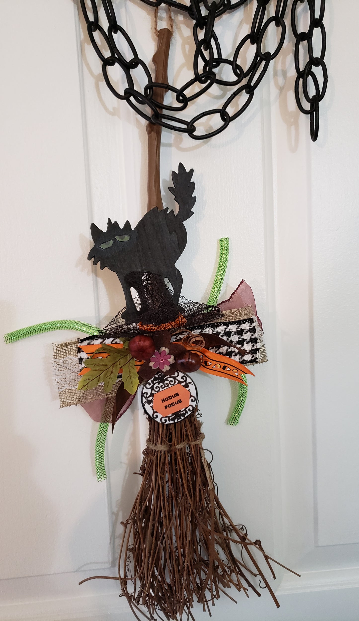 HOCUS POCUS Witches Broom Halloween Decoration