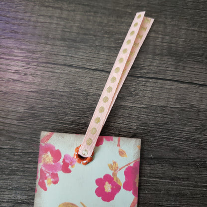 Vintage Floral Book Mark with Lace Trim