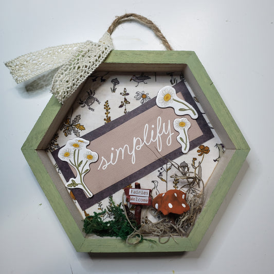 "Simplify in a field of Daisies" Wooden Floral Shadow Box